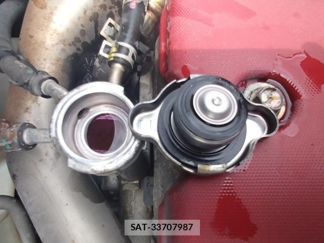 Hino DUTRO 2013-06 7250584-23