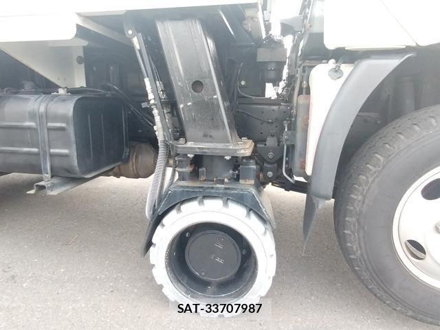 Hino DUTRO 2013-06 7250584-7
