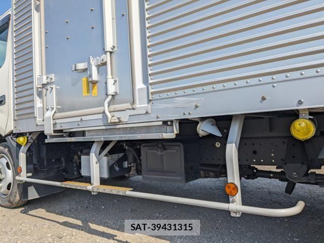Hino DUTRO 2022-06 7250568-23
