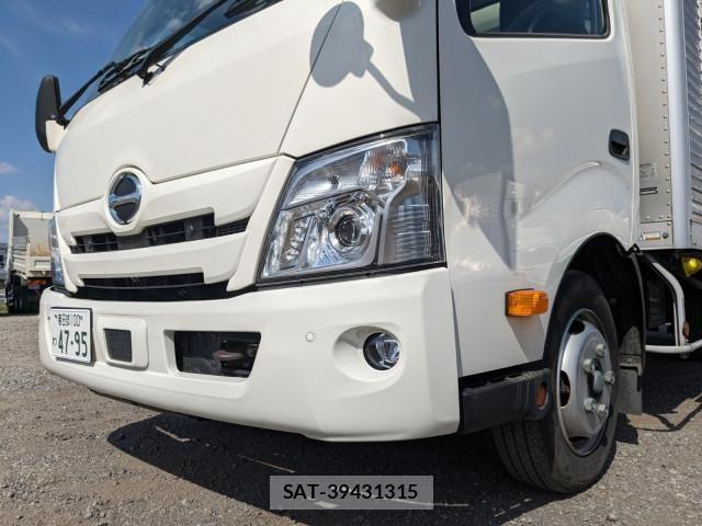 Hino DUTRO 2022-06 7250568-24