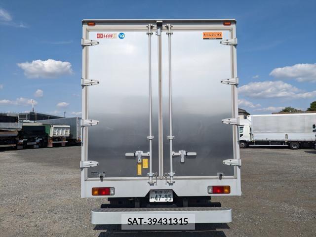 Hino DUTRO 2022-06 7250568-4