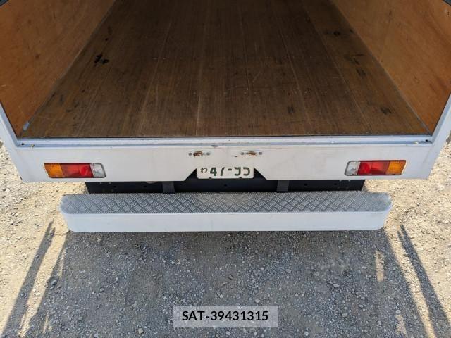 Hino DUTRO 2022-06 7250568-8