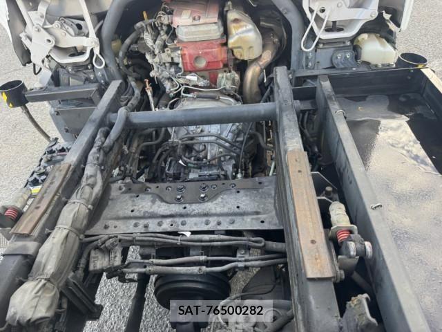 Hino DUTRO 2017-11 7250591-23