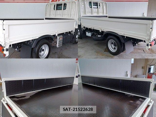 Hino DUTRO 2025-08 7250565-9