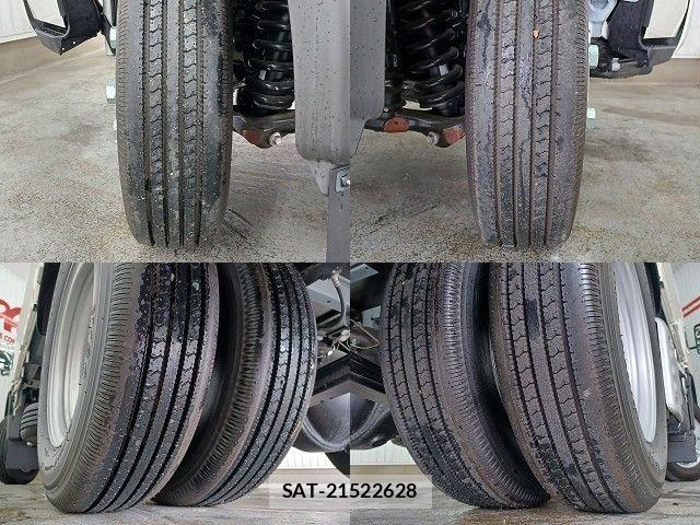 Hino DUTRO 2025-08 7250565-13