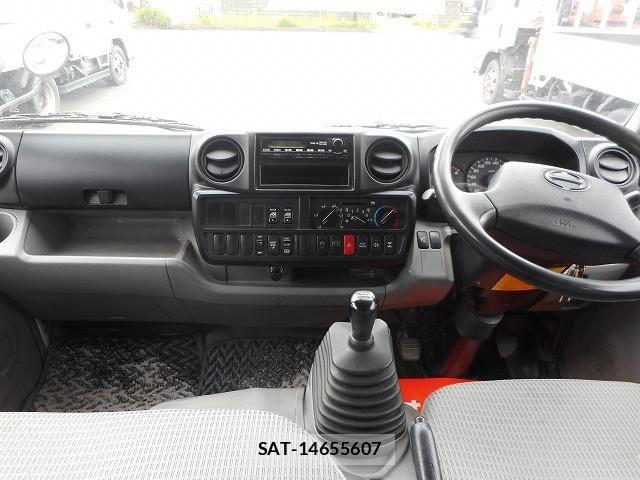 Hino DUTRO 2013-04 7250604-10