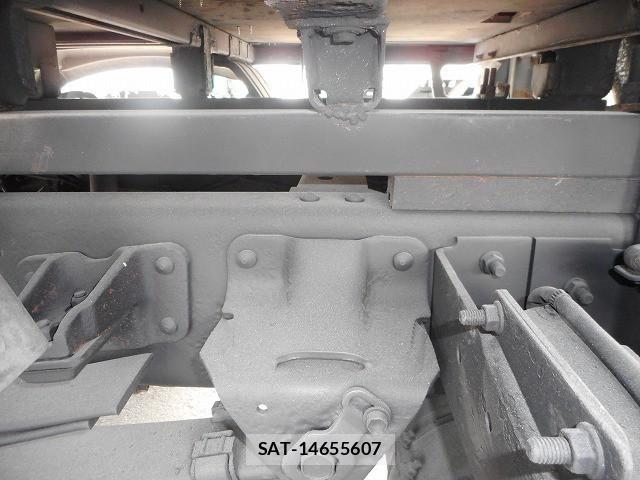 Hino DUTRO 2013-04 7250604-25