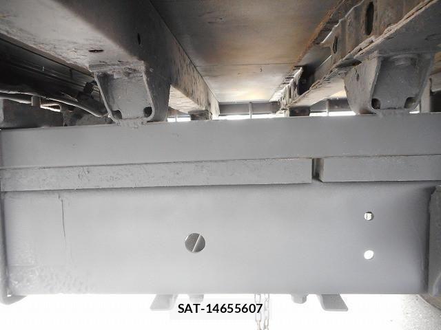 Hino DUTRO 2013-04 7250604-27
