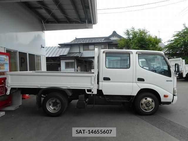 Hino DUTRO 2013-04 7250604-3