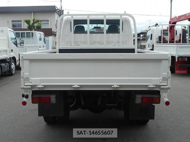 Hino DUTRO 2013-04 7250604-5
