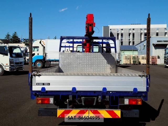 Hino DUTRO 2023-03 7250557-11