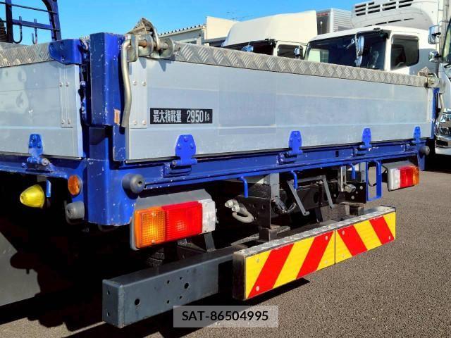 Hino DUTRO 2023-03 7250557-14