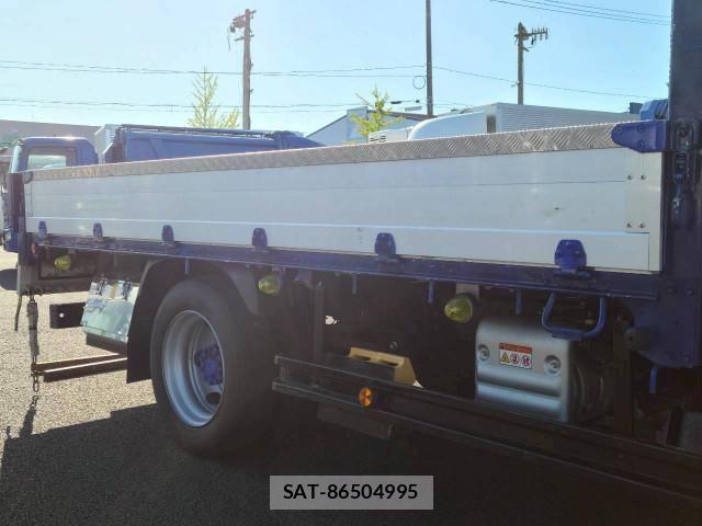 Hino DUTRO 2023-03 7250557-20