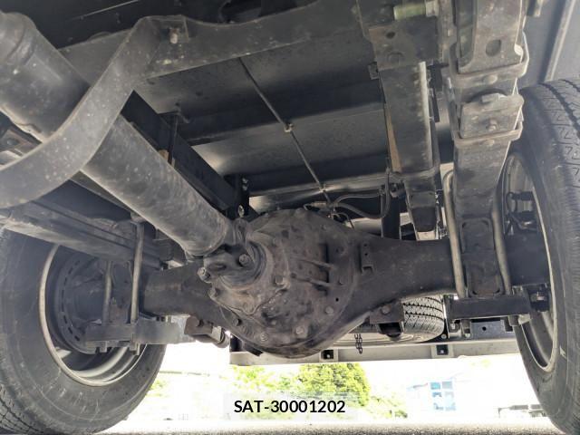 Hino DUTRO 2022-06 7250561-22