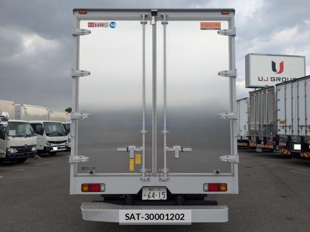Hino DUTRO 2022-06 7250561-4