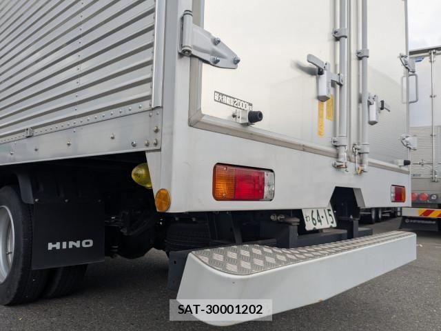 Hino DUTRO 2022-06 7250561-5