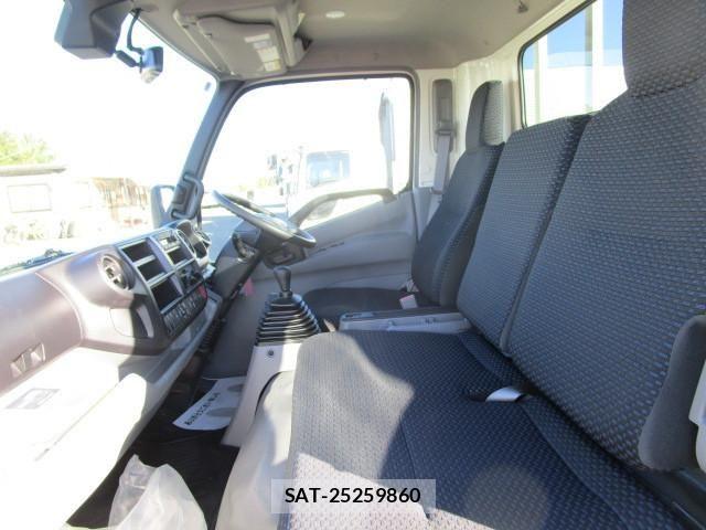 Hino DUTRO 2025-10 7250560-20