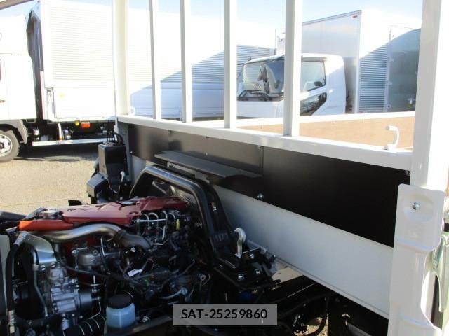 Hino DUTRO 2025-10 7250560-21