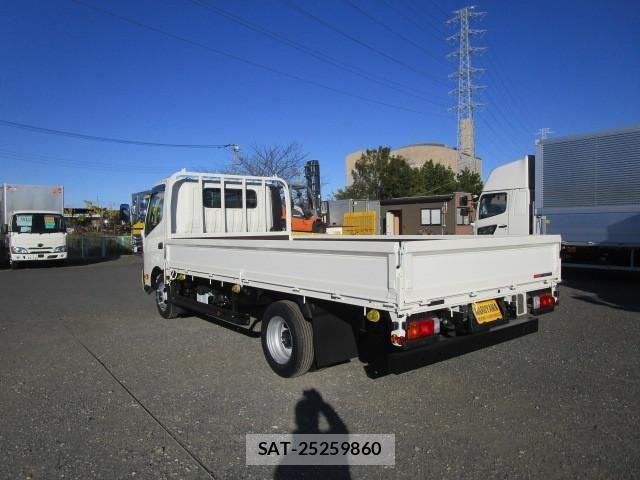 Hino DUTRO 2025-10 7250560-2