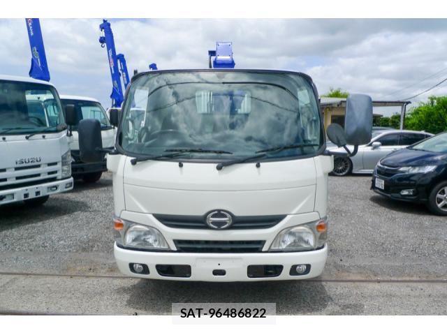 Hino DUTRO 2014-12 7250563-1