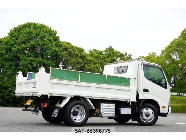 Hino DUTRO 2020-11 7250569-1