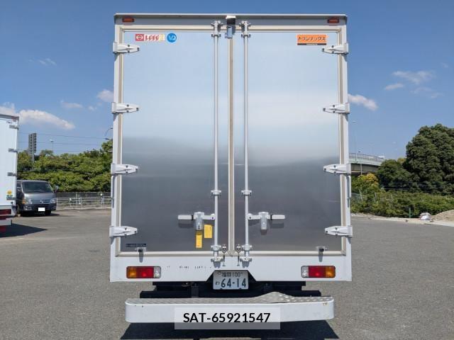 Hino DUTRO 2022-06 7250566-4