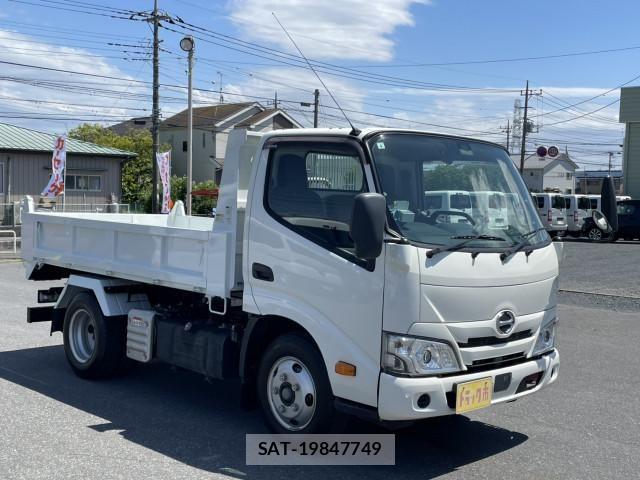 Hino DUTRO 2022-03 7250556-2