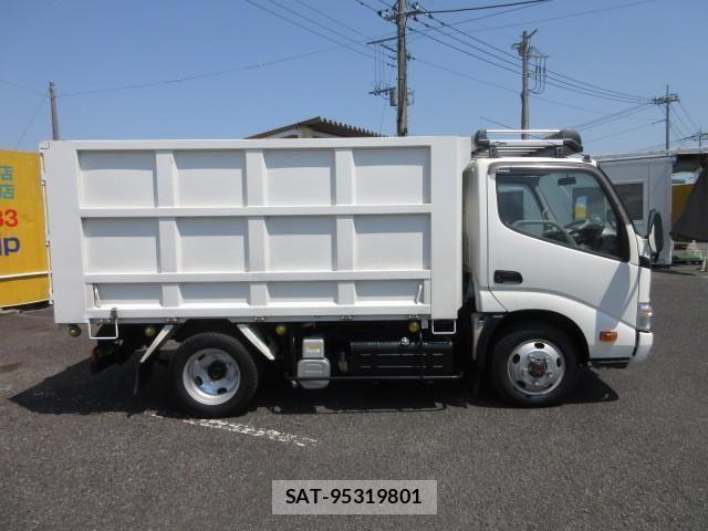 Hino DUTRO 2011-07 7250576-11