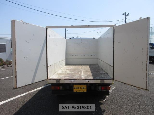 Hino DUTRO 2011-07 7250576-13