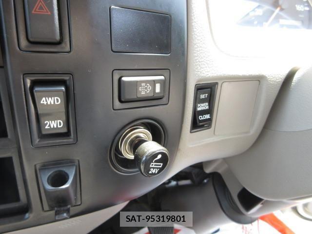 Hino DUTRO 2011-07 7250576-23