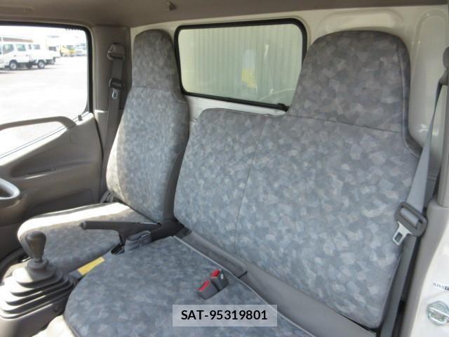 Hino DUTRO 2011-07 7250576-26