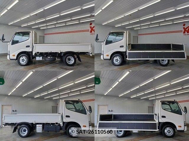 Hino DUTRO 2025-08 7250562-2