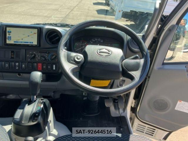 Hino DUTRO 2022-03 7250573-18