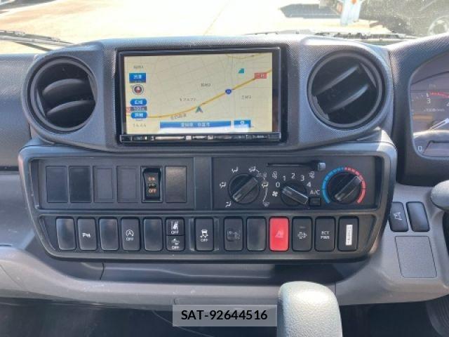 Hino DUTRO 2022-03 7250573-19