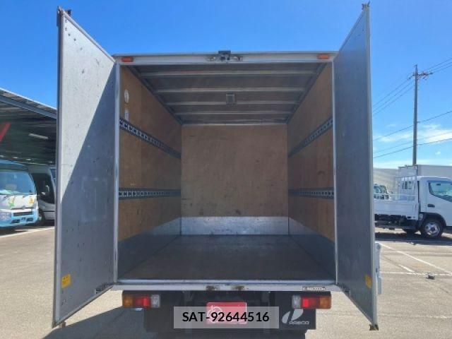 Hino DUTRO 2022-03 7250573-6
