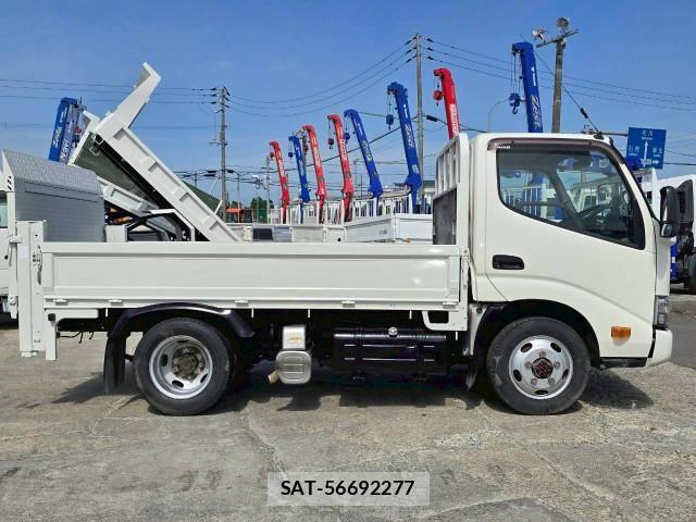 Hino DUTRO 2019-03 7250592-3