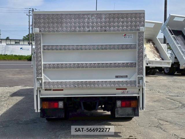 Hino DUTRO 2019-03 7250592-6