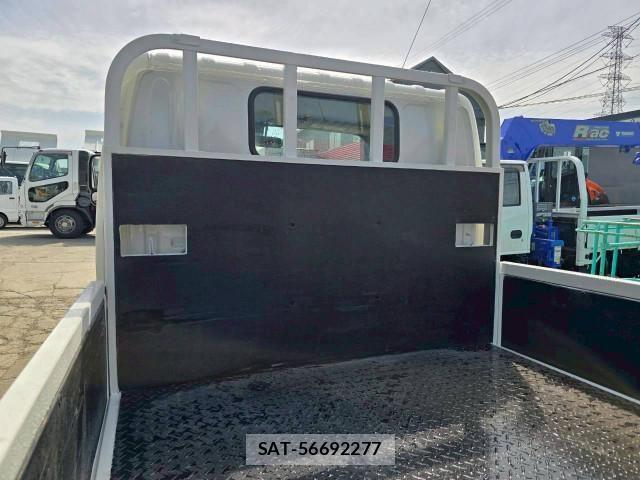 Hino DUTRO 2019-03 7250592-8