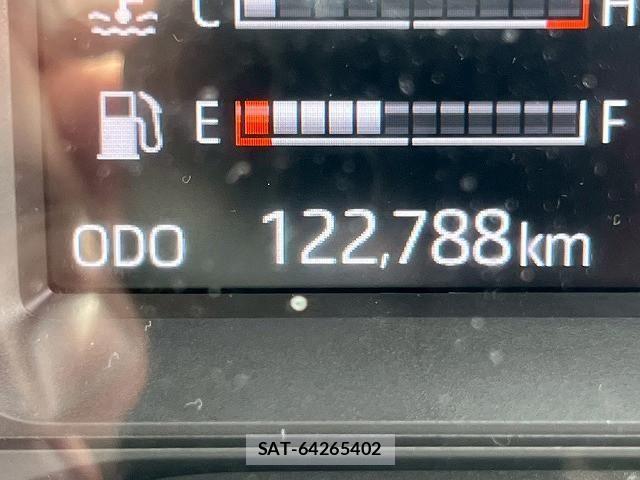 Hino DUTRO 2022-03 7250582-26