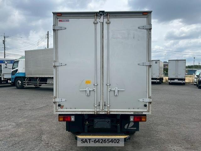 Hino DUTRO 2022-03 7250582-6