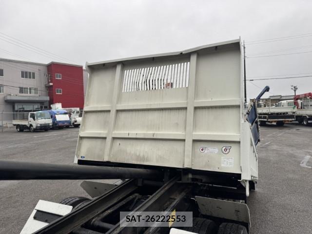 Hino DUTRO 2013-01 7250583-11