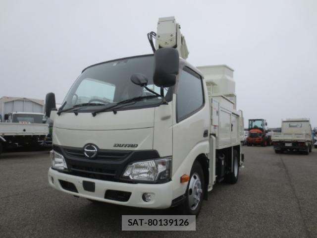 Hino DUTRO 2018-01 7250585-2