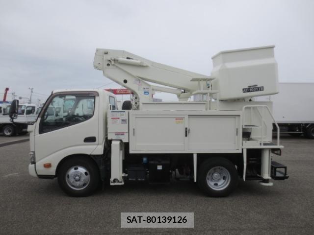 Hino DUTRO 2018-01 7250585-8