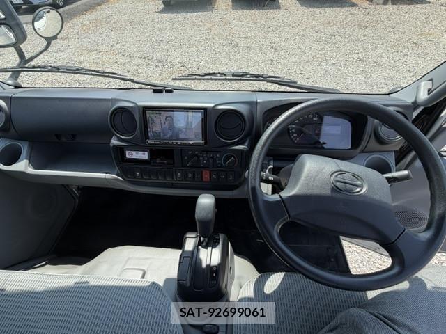 Hino DUTRO 2016-06 7250589-9
