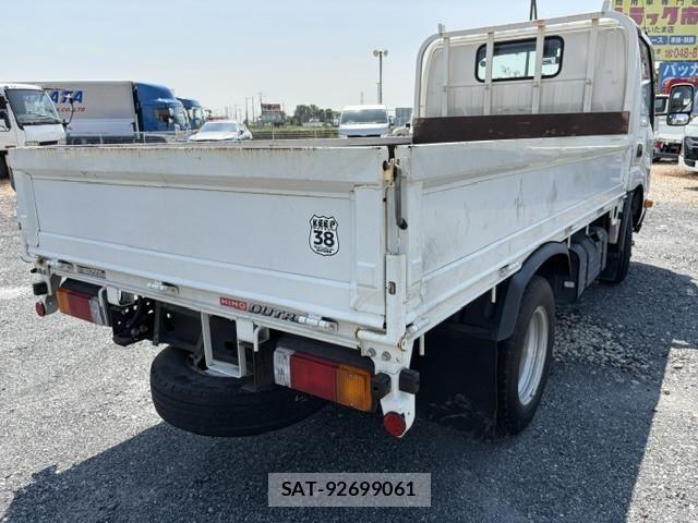 Hino DUTRO 2016-06 7250589-5