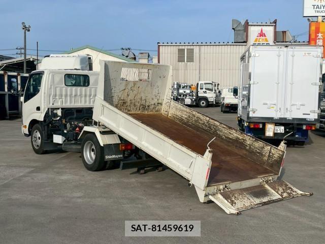 Hino DUTRO 2022-03 7250559-15