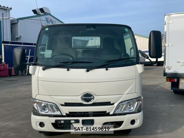 Hino DUTRO 2022-03 7250559-1