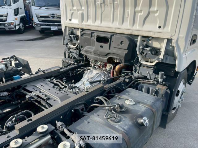 Hino DUTRO 2022-03 7250559-19