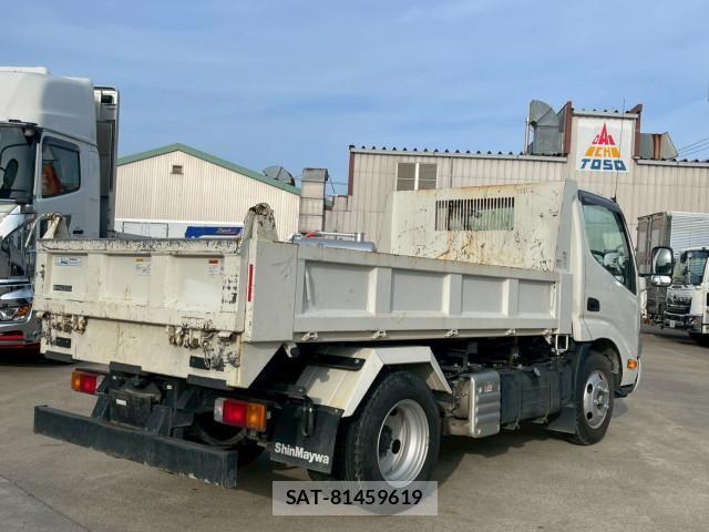 Hino DUTRO 2022-03 7250559-3