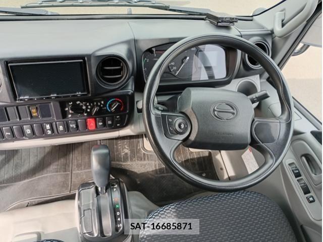 Hino DUTRO 2022-03 7250577-19